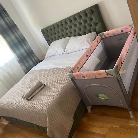 נובי סאד Apartman Didi-Free Parking מראה חיצוני תמונה