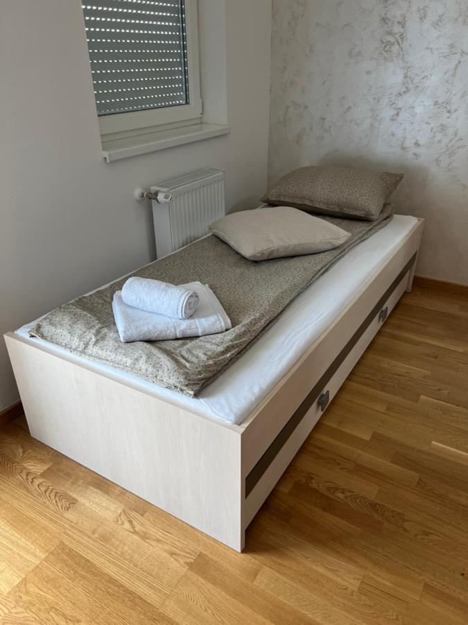 נובי סאד Apartman Didi-Free Parking מראה חיצוני תמונה